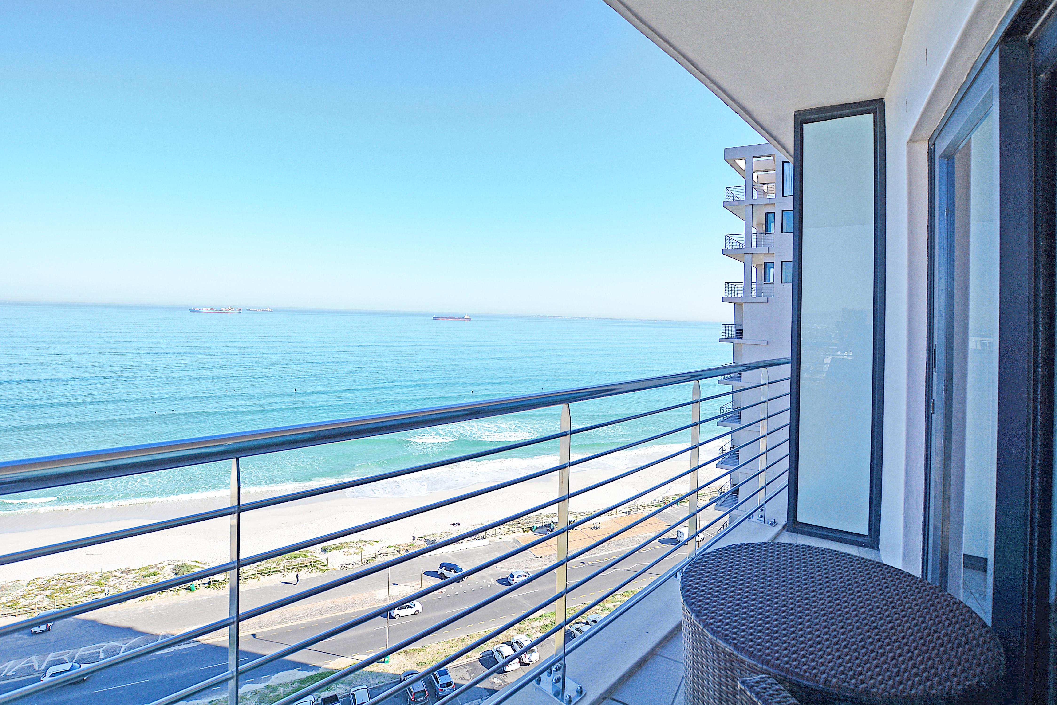 Blaauwberg Beach Hotel Блаубергстранд Экстерьер фото