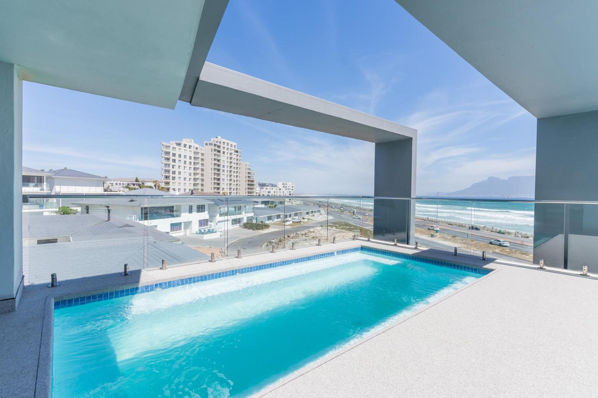 Blaauwberg Beach Hotel Блаубергстранд Экстерьер фото